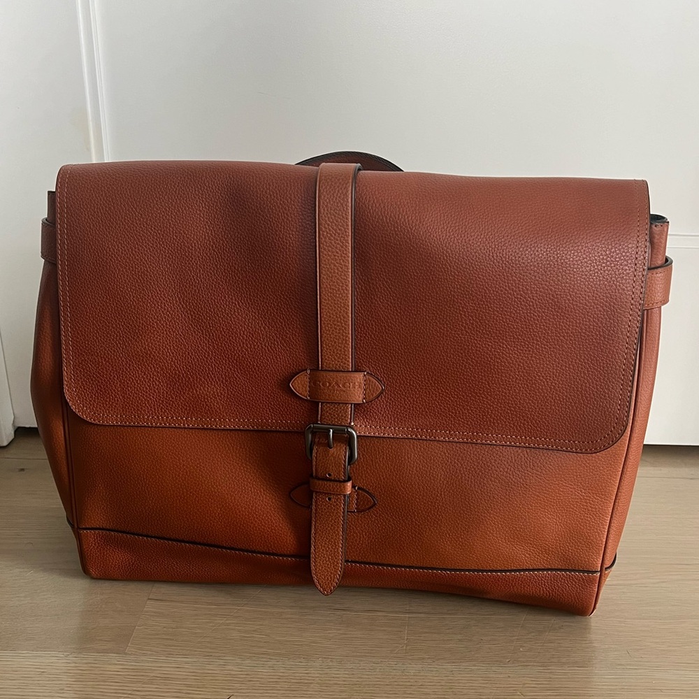 COACH Leather Portfolio Briefcase 15.5 x 12 x 4” - great condition!